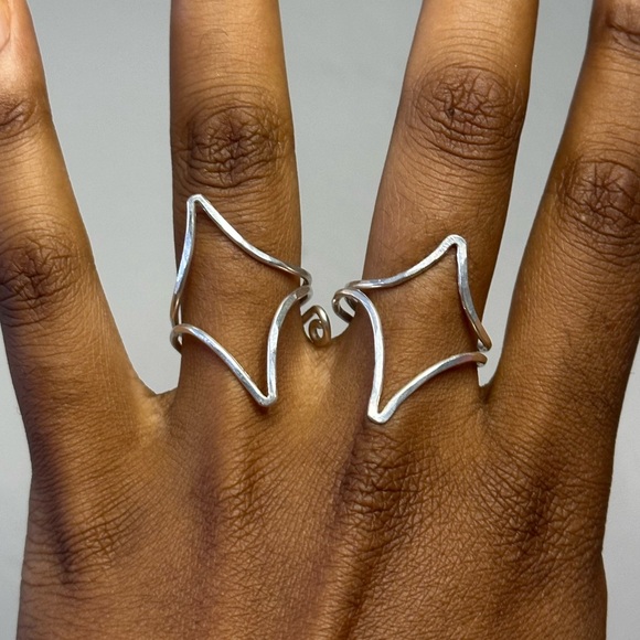 Custom Wire Design Ring - Picture 5 of 10